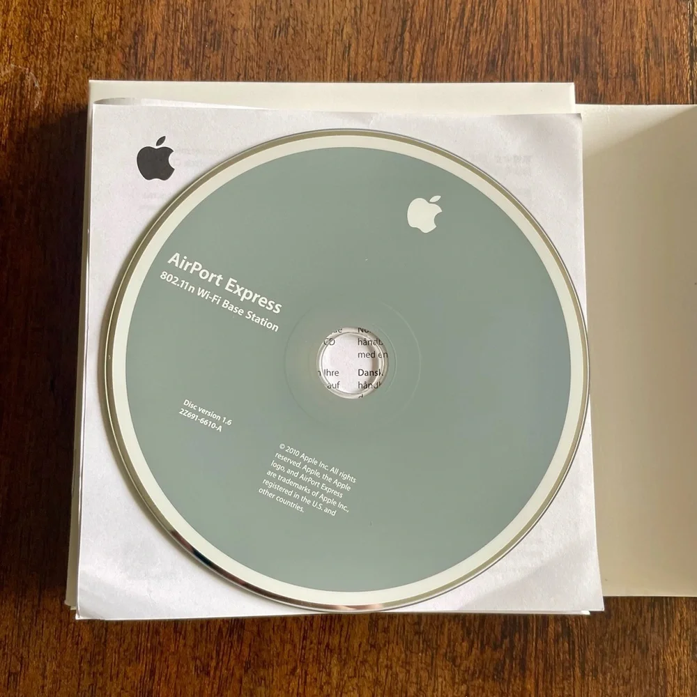 Apple AirPort Express A1264 802.11n Wi-Fi Router Extender USB Open Box
